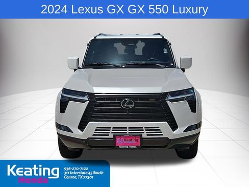Used 2024 Lexus GX 550 w/ Accessory Package (2T) AWD/4WD image 2