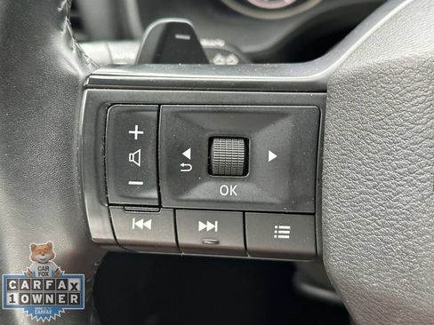 Used 2025 Nissan Rogue SV AWD/4WD image 22