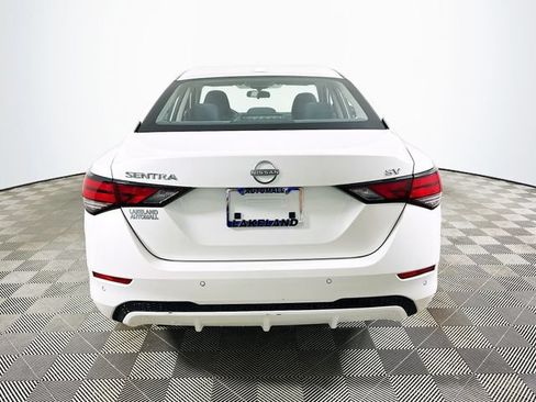 Used 2024 Nissan Sentra SV FWD image 4