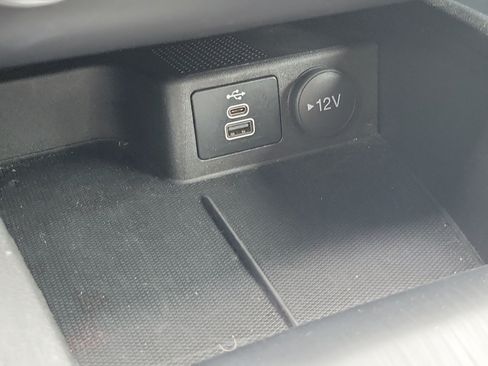 Certified 2024 Ford Escape Active AWD/4WD image 28