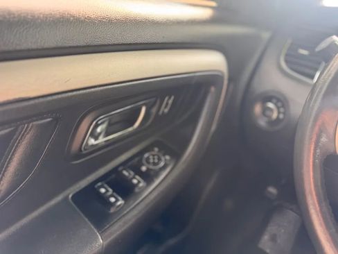 Used 2014 Ford Taurus SEL w/ Equipment Group 201A image 13