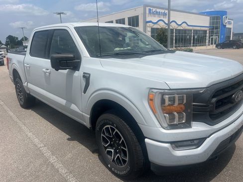 Used 2022 Ford F150 XLT w/ Equipment Group 302A High AWD/4WD image 2