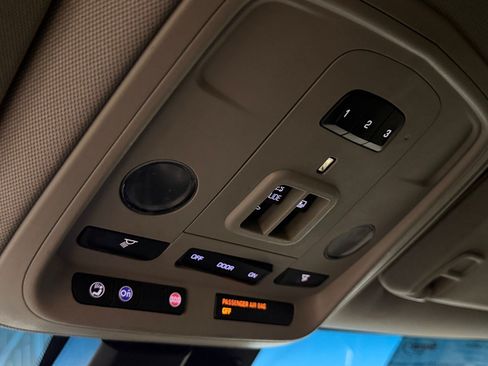 Used 2019 Cadillac CTS Luxury RWD image 38
