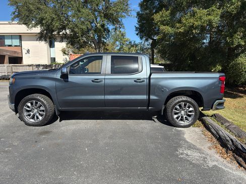 Used 2019 Chevrolet Silverado 1500 LT w/ All-Star Edition image 8