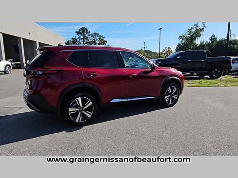 Used 2023 Nissan Rogue SL w/ SL Premium Package image 31