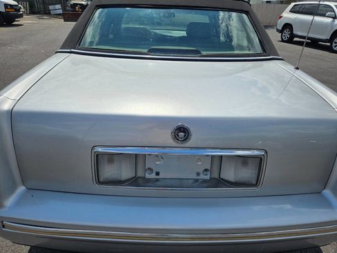 Used 1999 Cadillac De Ville w/ Comfort/Convenience Pkg FWD image 7