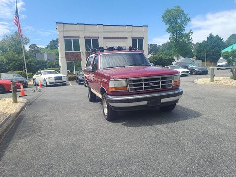 Used 1993 Ford Bronco Eddie Bauer AWD/4WD image 1