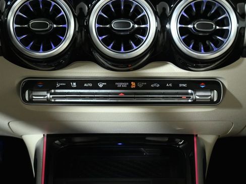 Certified 2026 Mercedes-Benz GLB 250 GLB 250 image 22