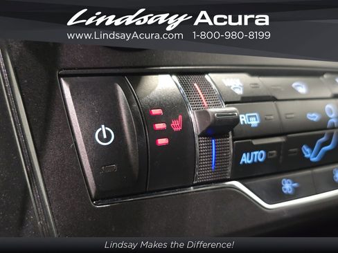 Used 2017 Ford Explorer XLT w/ Equipment Group 202A image 20