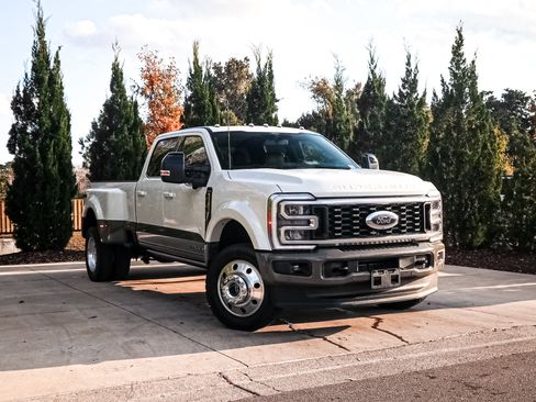 Used 2026 Ford F450 King Ranch image 2