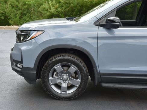 Used 2024 Honda Ridgeline TrailSport image 11