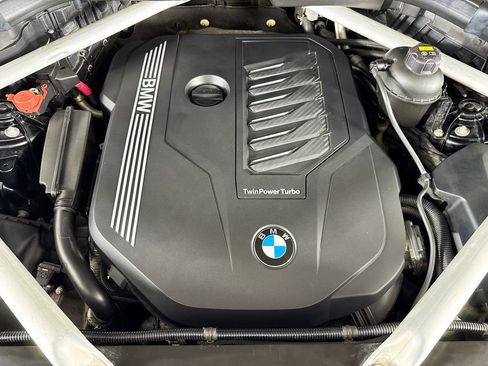 Used 2020 BMW X5 xDrive40i w/ Parking Assistance Package AWD/4WD image 26