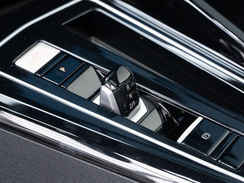 New 2026 Volkswagen GTI SE image 12