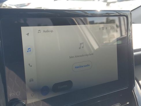 Used 2025 Toyota Corolla Cross LE image 31