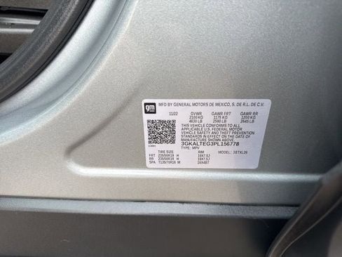 Used 2023 GMC Terrain SLE w/ Elevation Edition AWD/4WD image 31