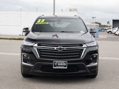 Used 2023 Chevrolet Traverse LT
