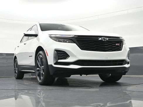 Used 2024 Chevrolet Equinox RS FWD image 29