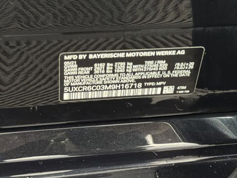 Used 2021 BMW X5 xDrive40i w/ M Sport Package image 29