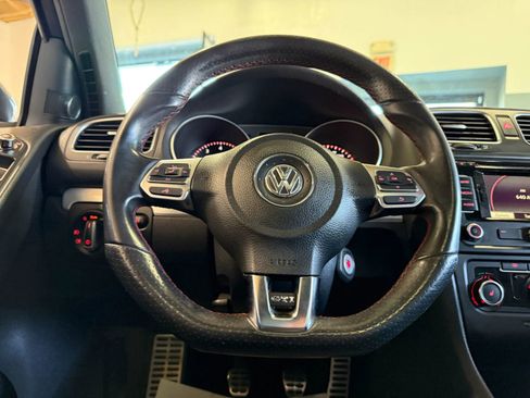 Used 2012 Volkswagen GTI 4-Door image 15