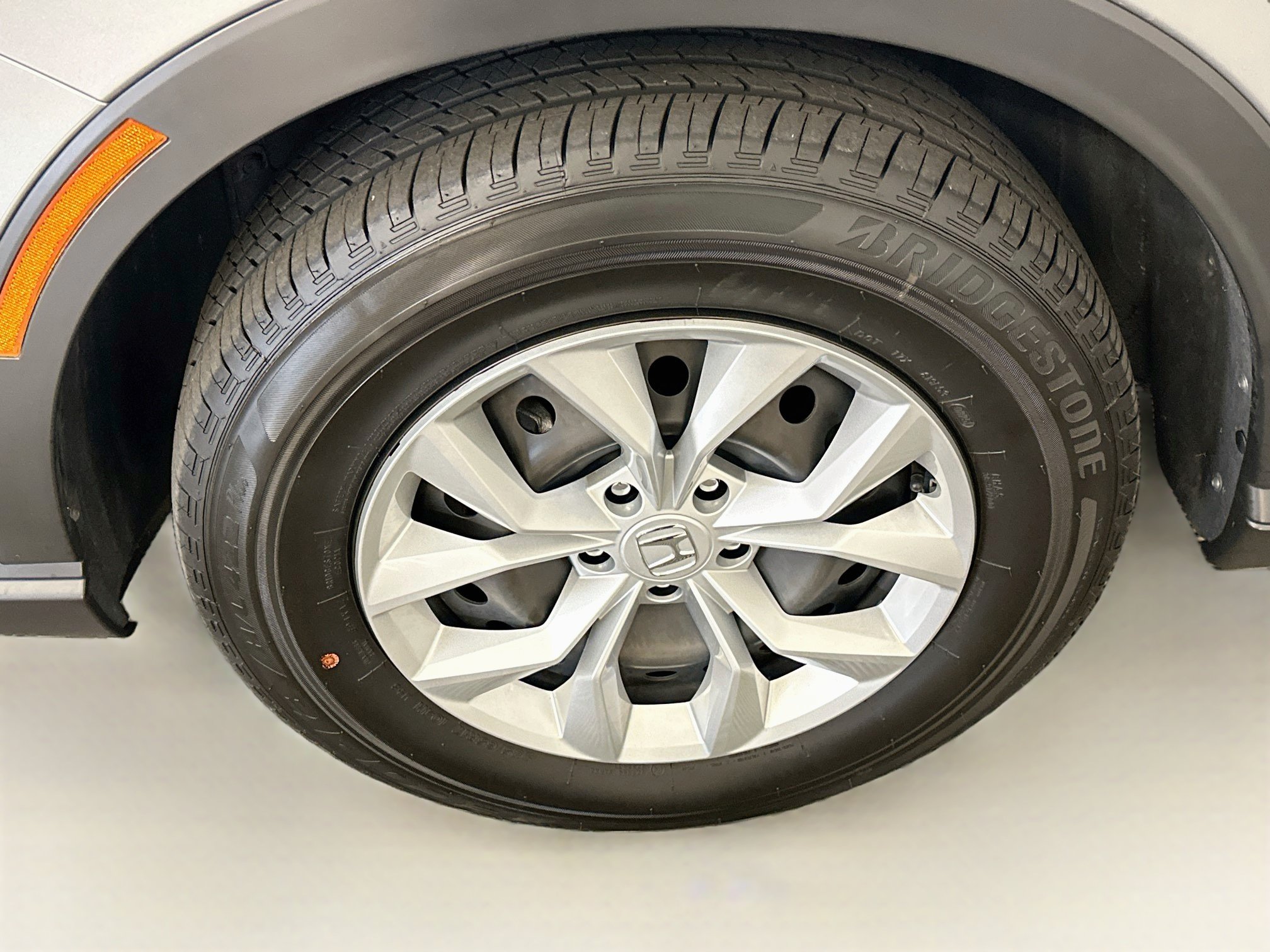 Used 2025 Honda CR-V LX image 34