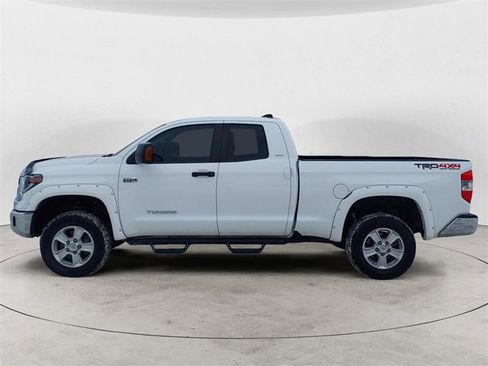 Used 2020 Toyota Tundra SR5 image 2