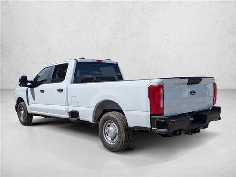 Used 2025 Ford F250 XL image 7