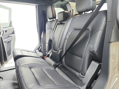 New 2026 Ford Bronco Badlands AWD/4WD image 38
