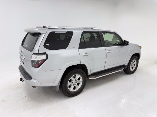 Used 2015 Toyota 4Runner SR5 Premium RWD image 21