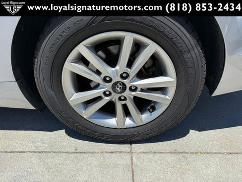 Used 2017 Hyundai Sonata SE FWD image 10