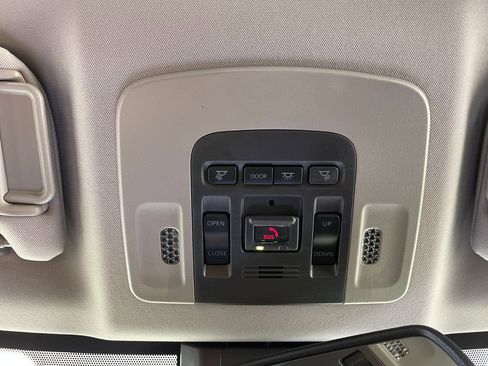 Certified 2023 Toyota Camry SE w/ Audio Upgrade Package FWD image 29