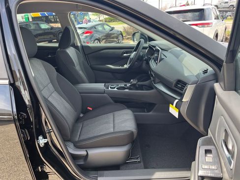 New 2026 Nissan Rogue SV image 15