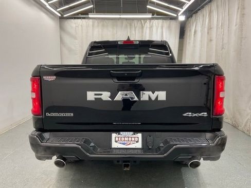 Used 2025 RAM 1500 Laramie w/ Sport Appearance Package AWD/4WD image 6