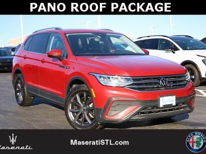 Used 2023 Volkswagen Tiguan SE w/ Panoramic Sunroof Package
