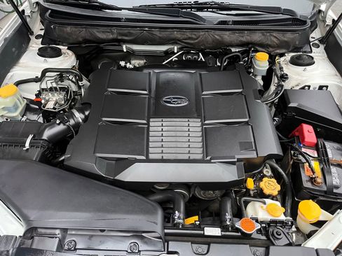 Used 2012 Subaru Outback 3.6R Limited w/ Moonroof Pkg image 32