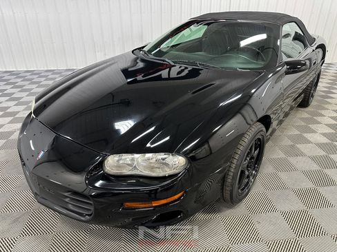 Used 2002 Chevrolet Camaro Z28 image 6