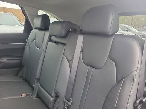 New 2026 Kia Sorento S w/ S Panoramic Sunroof Package image 10