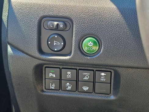 Used 2023 Honda Ridgeline RTL-E image 23