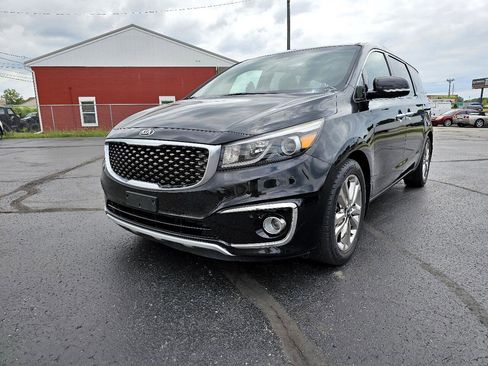 Used 2015 Kia Sedona SX Limited image 2