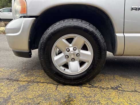 Used 2003 Dodge Ram 1500 Truck ST image 2