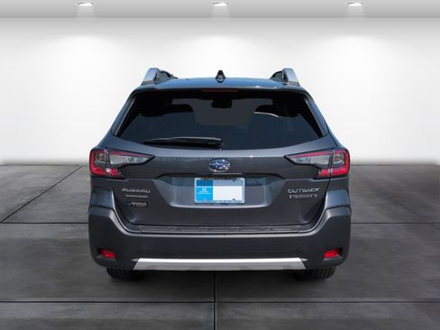 Used 2025 Subaru Outback Touring XT w/ Popular Package #2 image 5