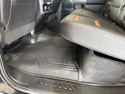 Used 2022 GMC Sierra 1500 AT4 w/ AT4 Premium Package image 24