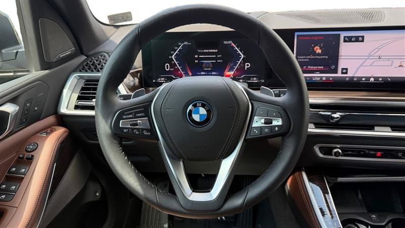 Used 2026 BMW X5 xDrive50e AWD/4WD image 13