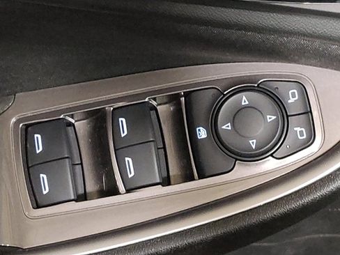 Used 2022 Chevrolet Malibu RS FWD image 27