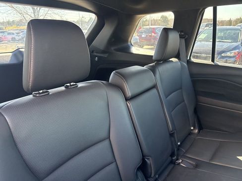 Used 2023 Honda Passport EX-L image 34