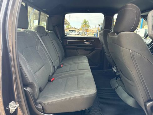 Used 2021 RAM 1500 Big Horn AWD/4WD image 13