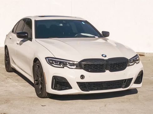 Used 2021 BMW M340i w/ Driving Assistance Package image 3