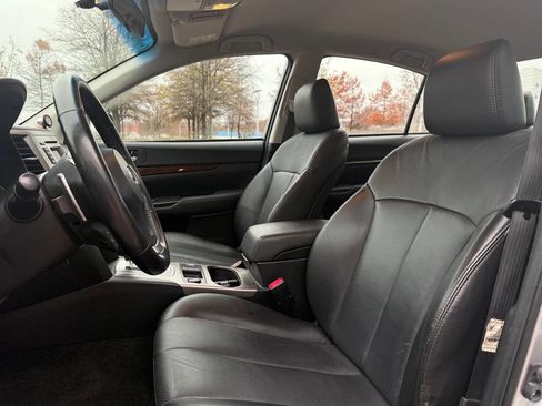 Used 2013 Subaru Legacy 2.5i Limited image 17