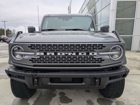 New 2025 Ford Bronco Badlands image 8