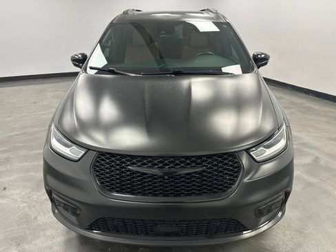 Used 2022 Chrysler Pacifica Pinnacle image 11