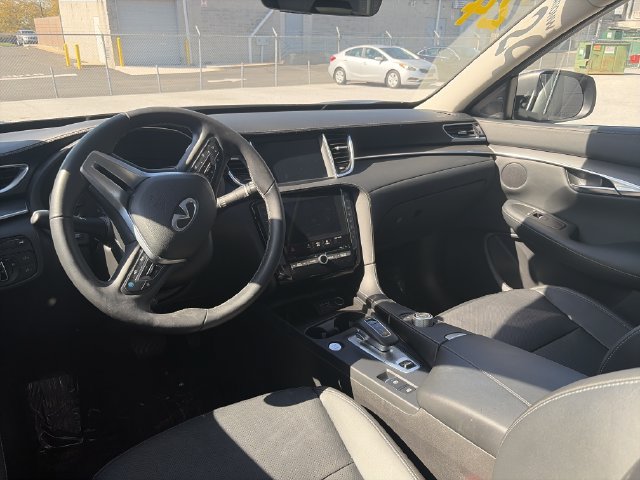 Used 2024 INFINITI QX50 Luxe AWD/4WD image 19